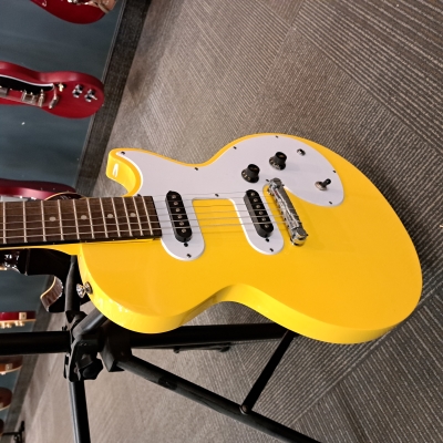Gear Hunter | Epiphone Melody Maker Sunset Yellow